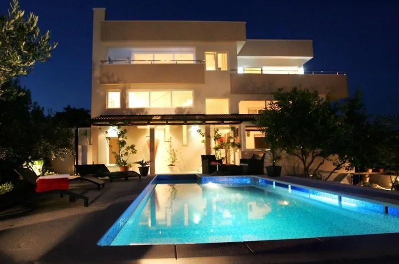 Holiday Home Villa Di Trogir