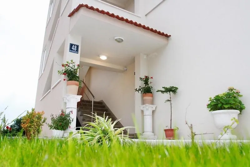 Holiday Home Villa Di Trogir