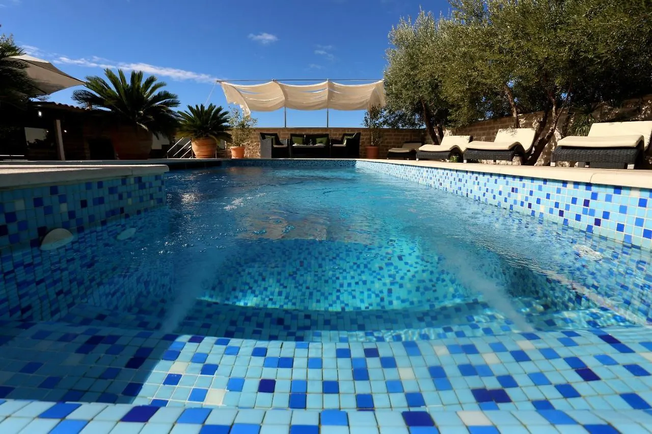 Holiday Home Villa Di Trogir