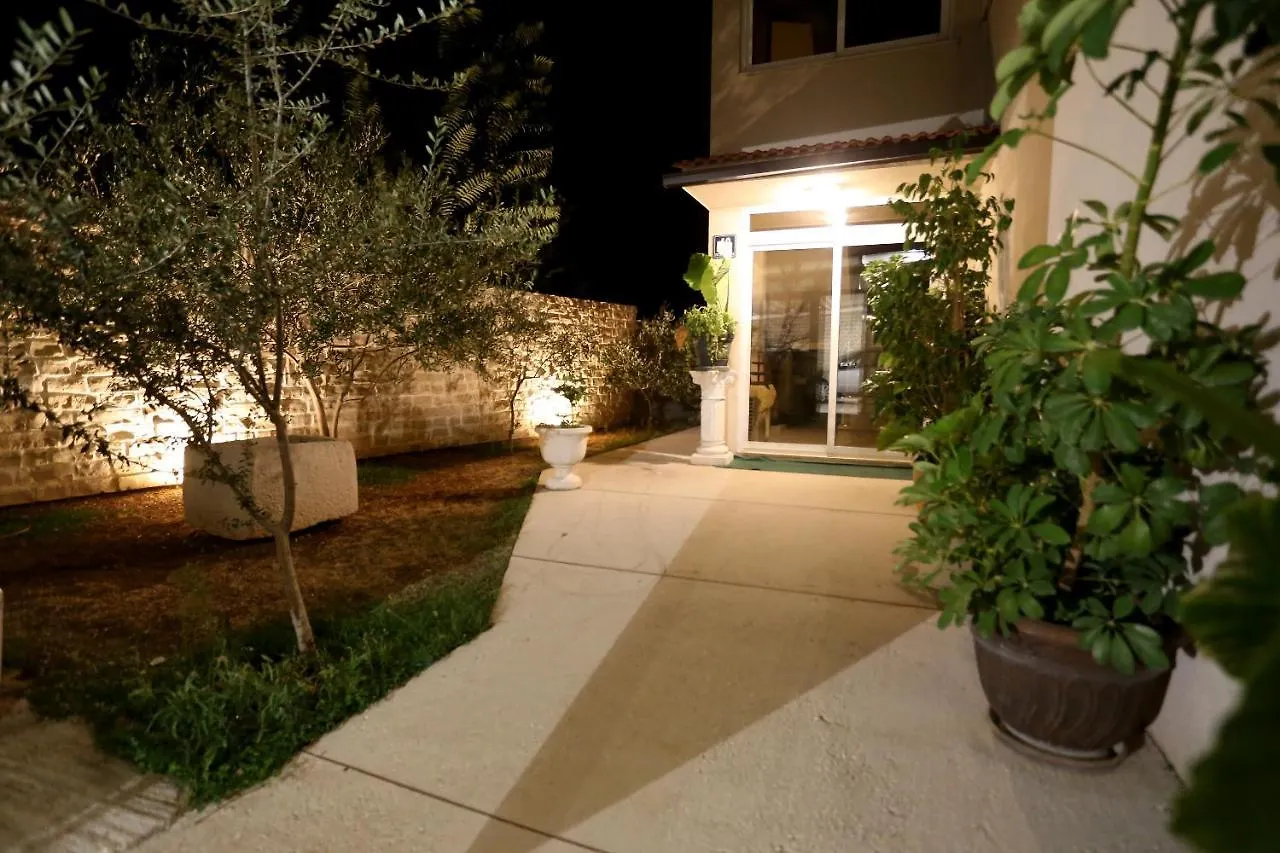 Holiday Home Villa Di Trogir